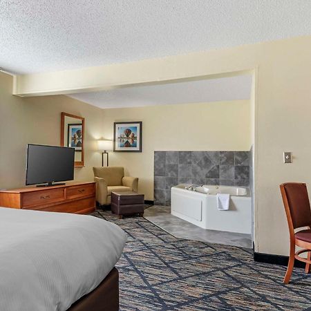 Quality Inn Indianola Екстер'єр фото